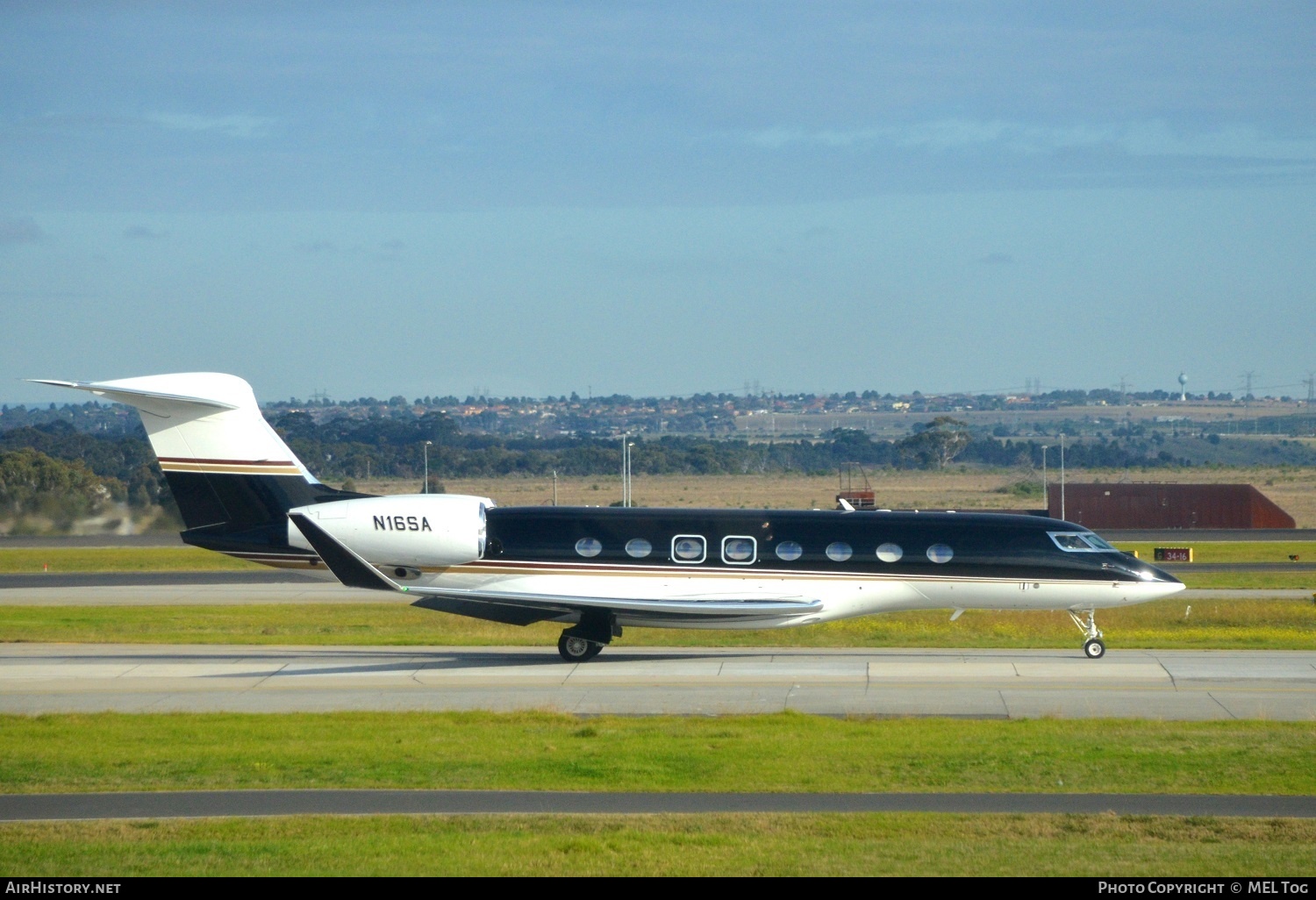 Aircraft Photo of N16SA | Gulfstream Aerospace G650ER (G-VI) | AirHistory.net #482384