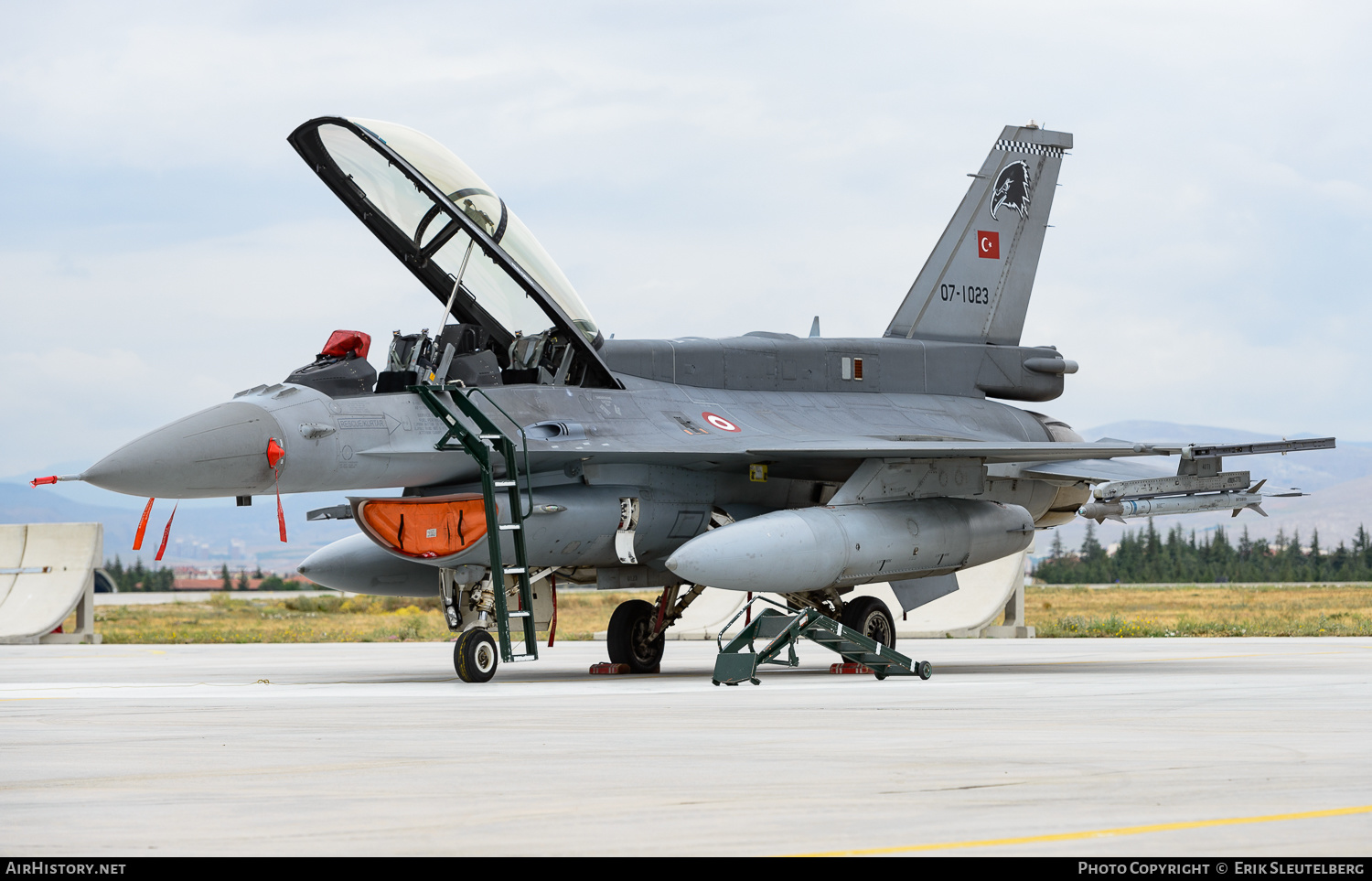 Aircraft Photo of 07-1023 | Lockheed Martin F-16D Fighting Falcon | Turkey - Air Force | AirHistory.net #482389