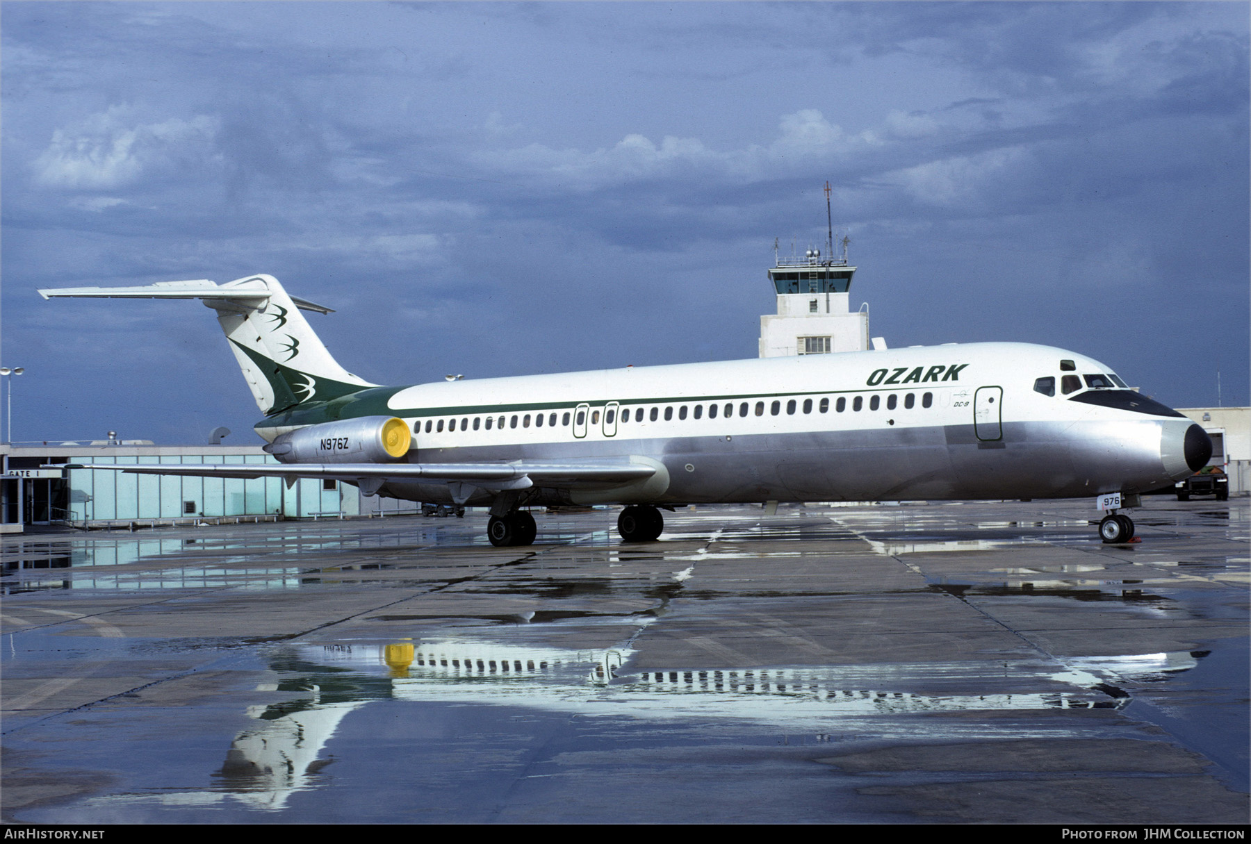 Aircraft Photo of N976Z | McDonnell Douglas DC-9-31 | Ozark Air Lines | AirHistory.net #482416