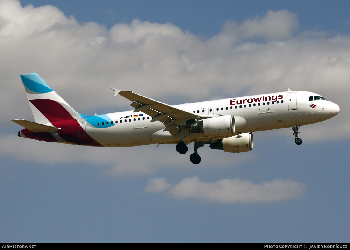 Aircraft Photo of D-ABDT | Airbus A320-214 | Eurowings | AirHistory.net #482459