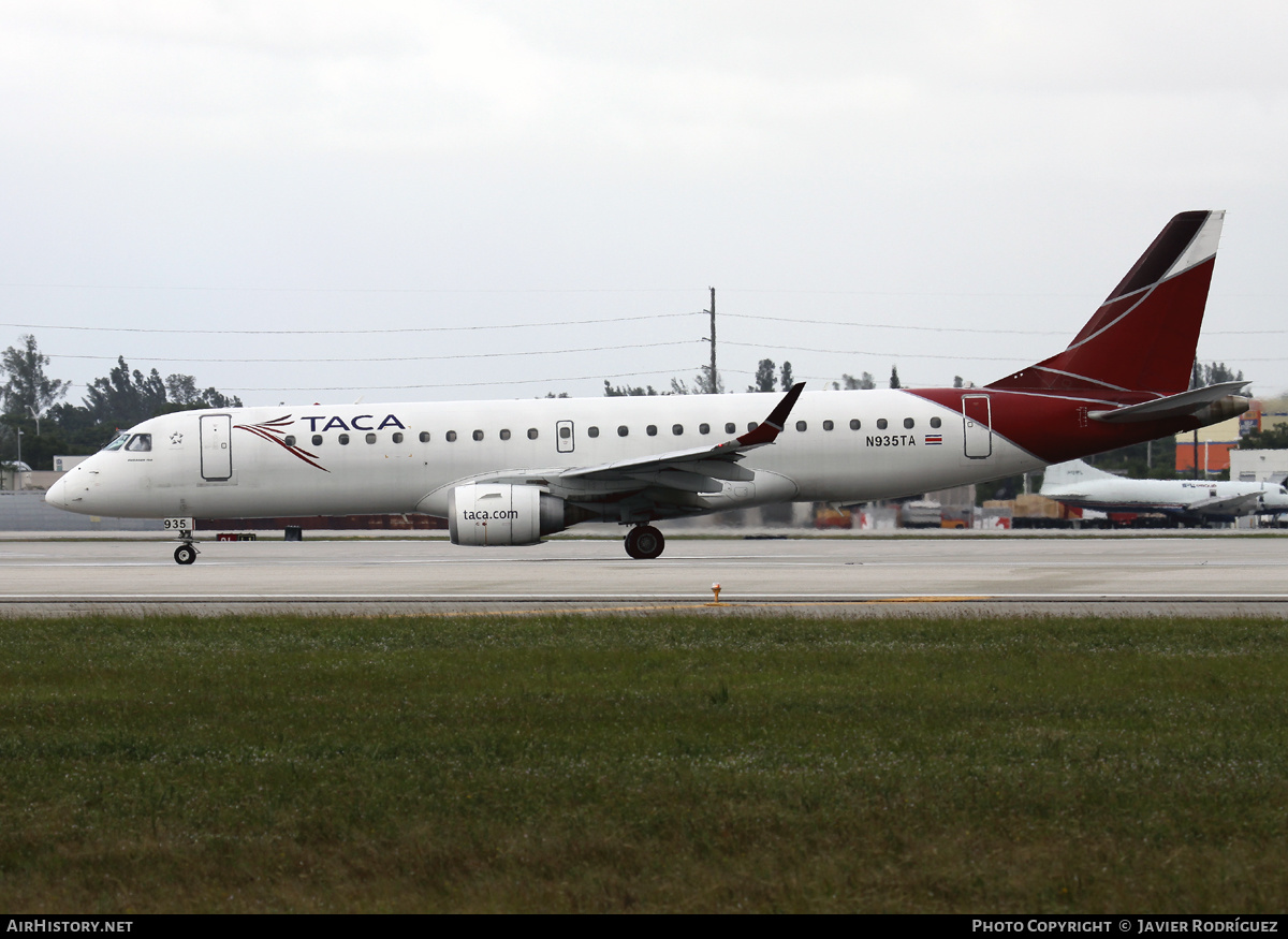 Aircraft Photo of N935TA | Embraer 190AR (ERJ-190-100IGW) | TACA - Transportes Aéreos Centro Americanos | AirHistory.net #482499