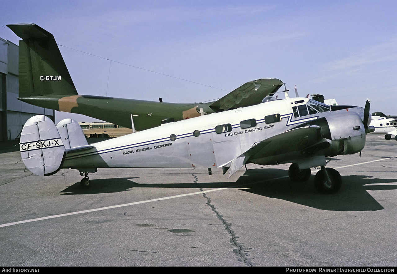 Aircraft Photo of CF-SKJ-X | Beech Expeditor 3NM | National Aeronautical Establishment - Etablissement Aeronautique National | AirHistory.net #482542