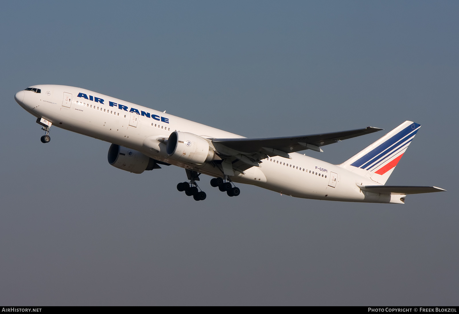 Aircraft Photo of F-GSPI | Boeing 777-228/ER | Air France | AirHistory.net #482557