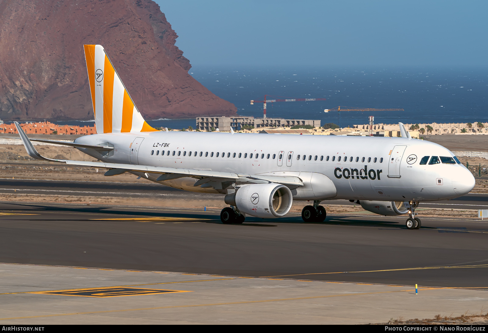 Aircraft Photo of LZ-FBK | Airbus A320-214 | Condor Flugdienst | AirHistory.net #482618