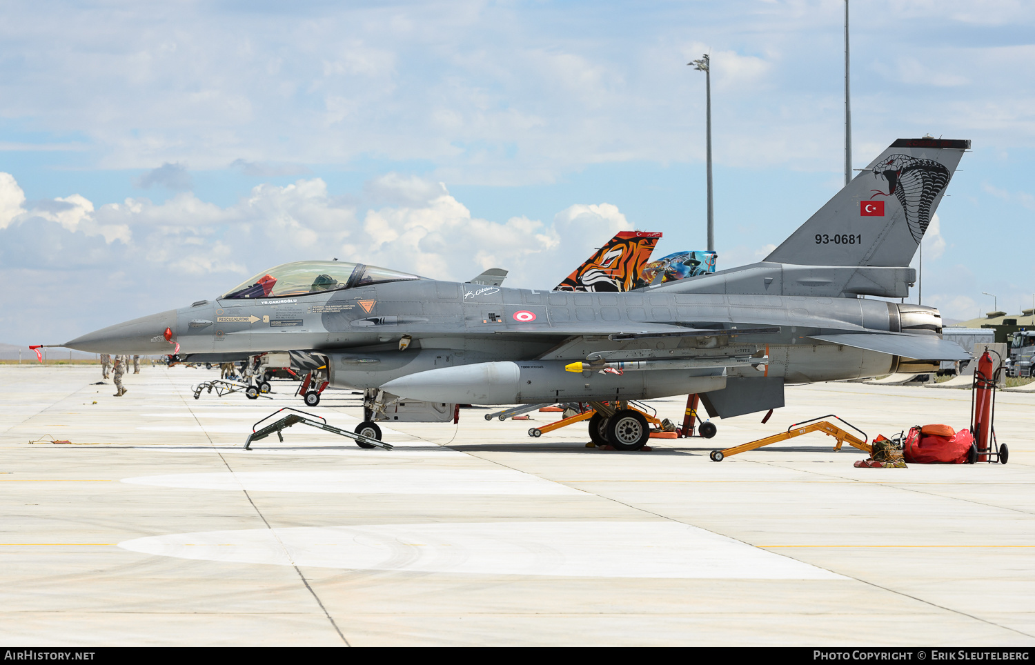 Aircraft Photo of 93-0681 | General Dynamics F-16C Fighting Falcon | Turkey - Air Force | AirHistory.net #482681