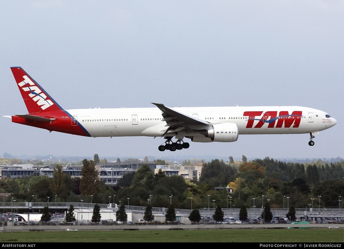 Aircraft Photo of PT-MUC | Boeing 777-32W/ER | TAM Linhas Aéreas | AirHistory.net #482730