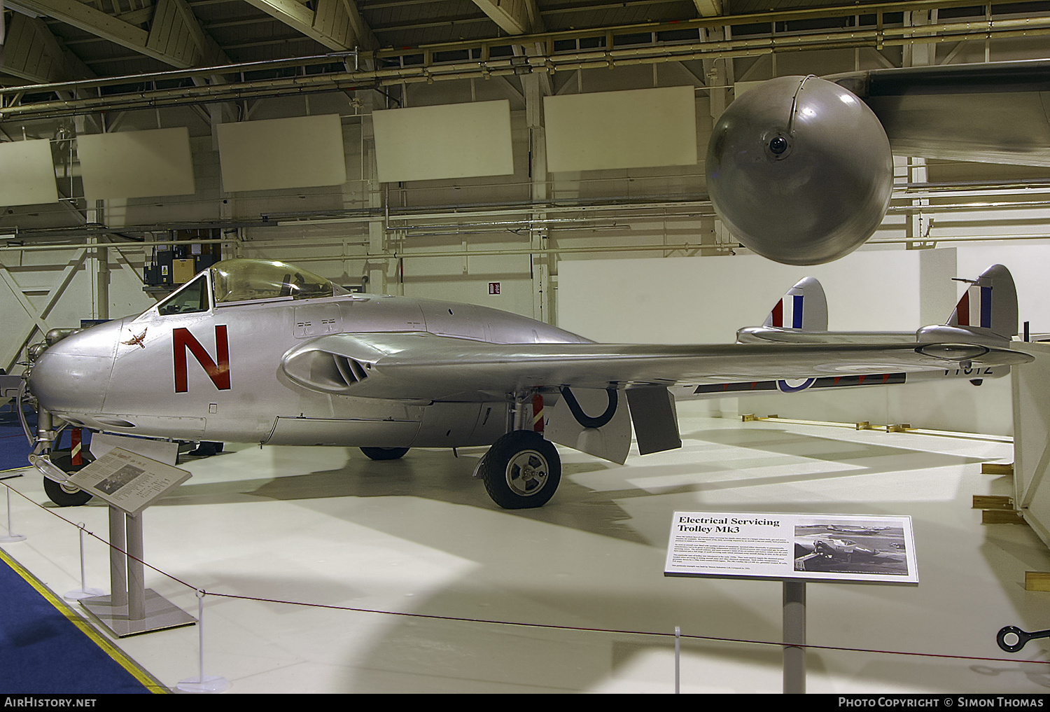 Aircraft Photo of VT812 | De Havilland D.H. 100 Vampire F3 | UK - Air Force | AirHistory.net #482866