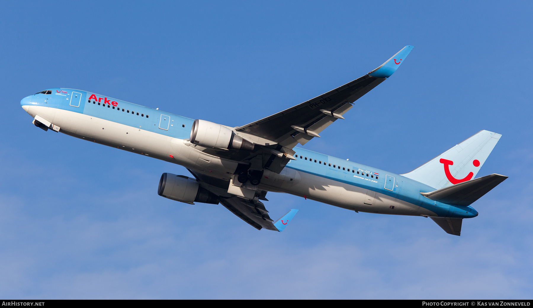 Aircraft Photo of PH-OYJ | Boeing 767-304/ER | ArkeFly | AirHistory.net #482902