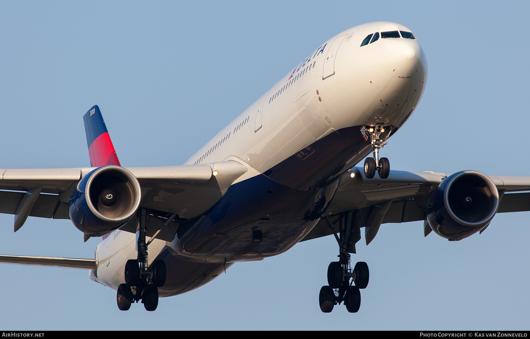 Aircraft Photo of N813NW | Airbus A330-323 | Delta Air Lines | AirHistory.net #482921