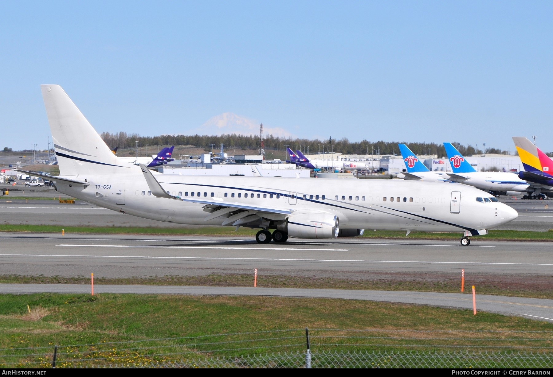 Aircraft Photo of T7-GSA | Boeing 737-8JM BBJ2 | AirHistory.net #483076