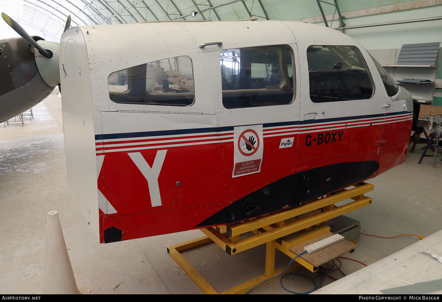 Aircraft Photo of G-BOXY | Piper PA-28-181 Archer II | AirHistory.net #483248