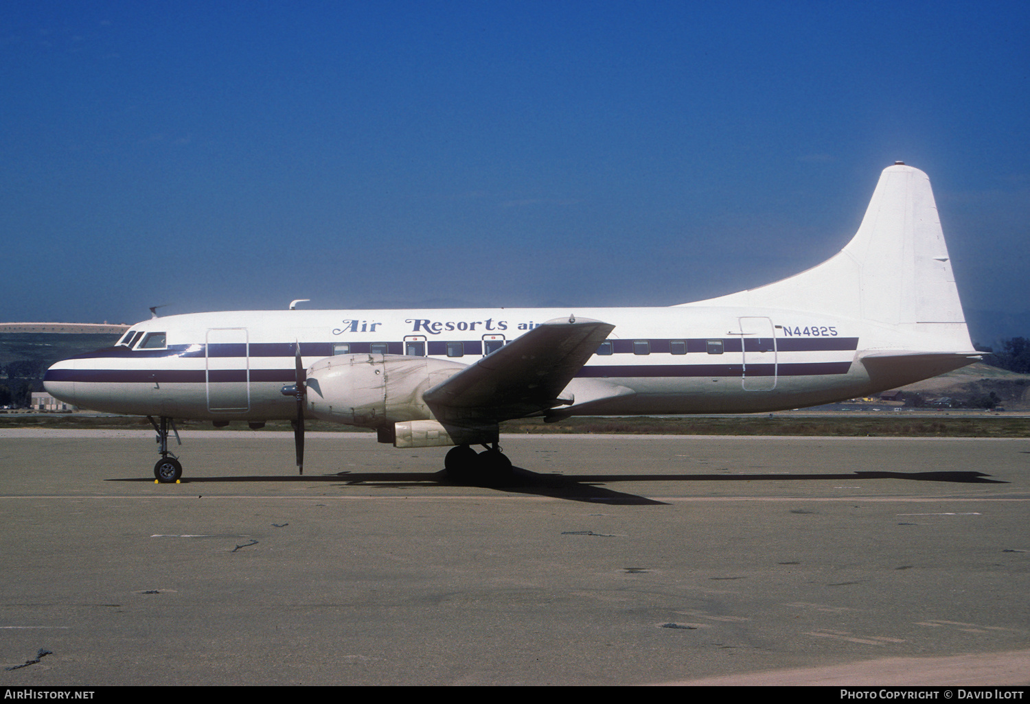 Aircraft Photo of N44825 | Convair 440-80 Metropolitan | Air Resorts Airlines | AirHistory.net #483279