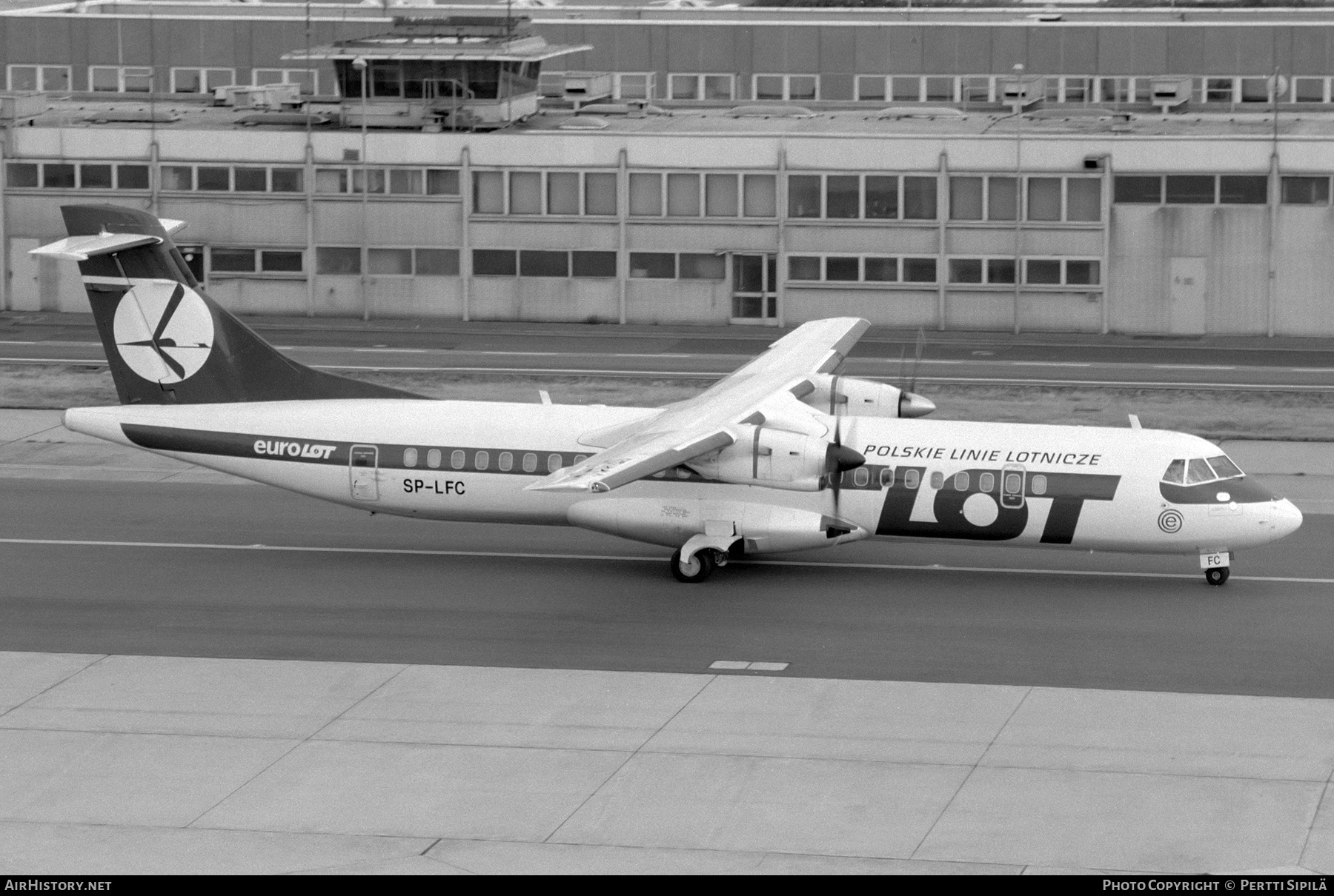 Aircraft Photo of SP-LFC | ATR ATR-72-202 | LOT Polish Airlines - Polskie Linie Lotnicze | AirHistory.net #483381