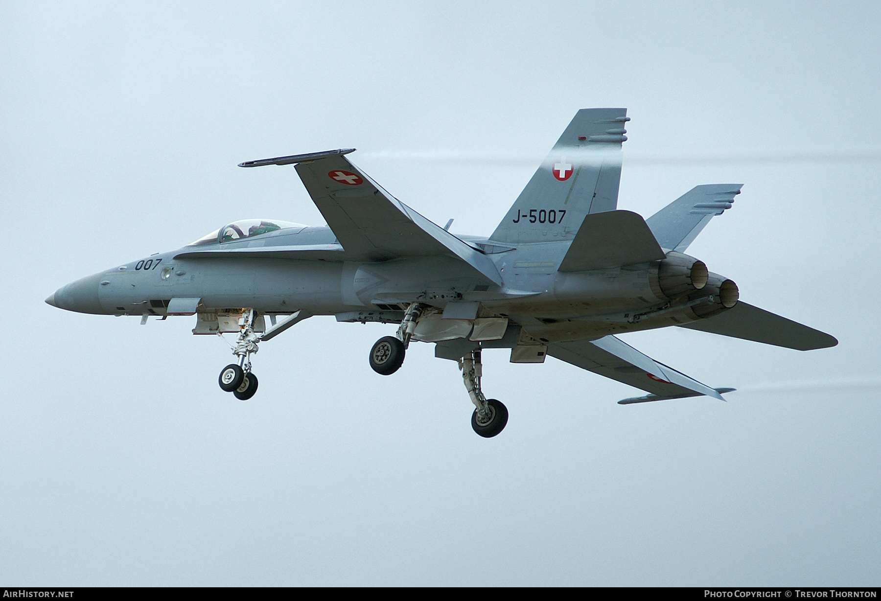 Aircraft Photo of J-5007 | McDonnell Douglas F/A-18C Hornet | Switzerland - Air Force | AirHistory.net #483517