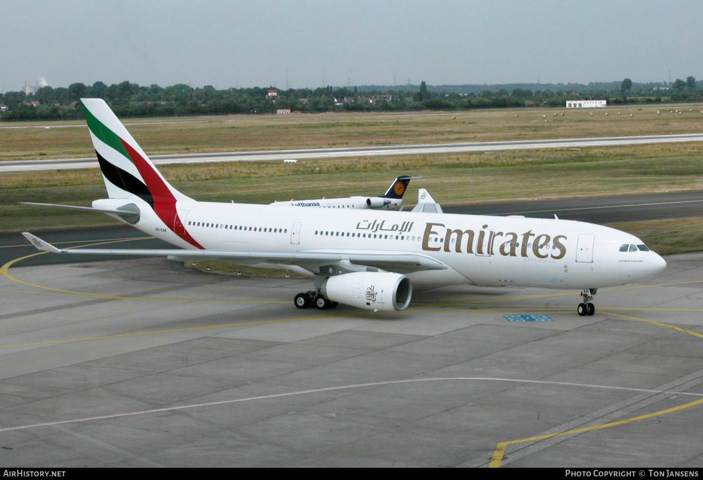 Aircraft Photo of A6-EAR | Airbus A330-243 | Emirates | AirHistory.net #483523