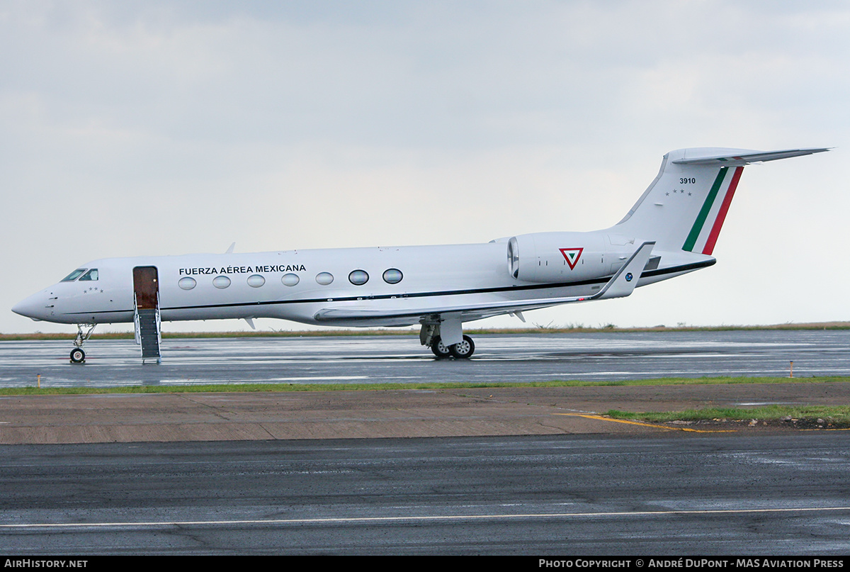 Aircraft Photo of 3910 | Gulfstream Aerospace G-V-SP Gulfstream G550 | Mexico - Air Force | AirHistory.net #483546