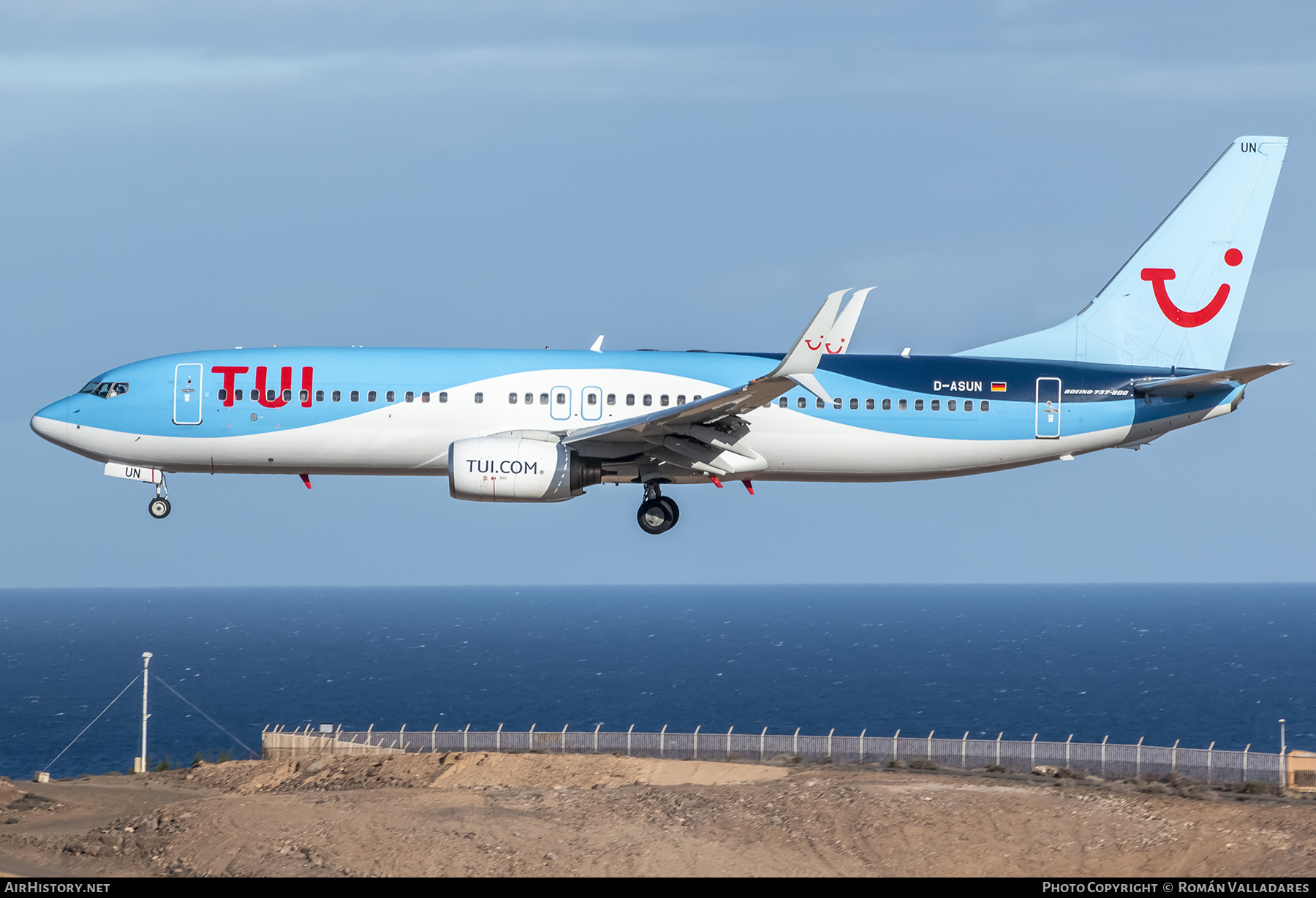 Aircraft Photo of D-ASUN | Boeing 737-8BK | TUI | AirHistory.net #483586