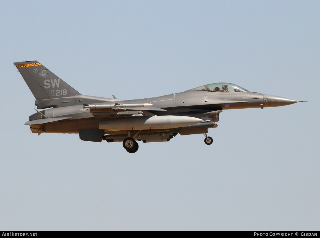 Aircraft Photo of 00-0218 / AF00-218 | General Dynamics F-16CM Fighting Falcon | USA - Air Force | AirHistory.net #483723