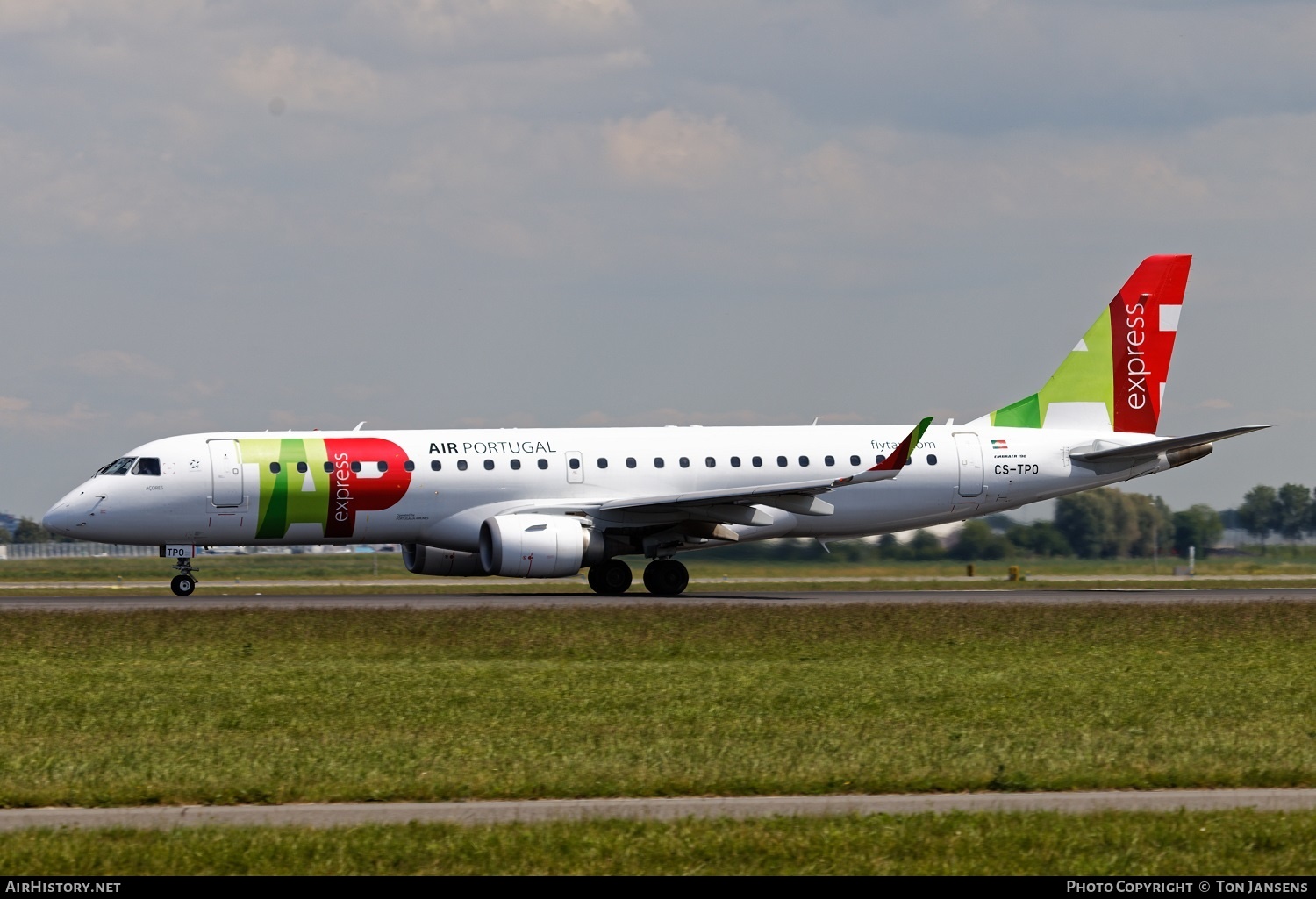 Aircraft Photo of CS-TPO | Embraer 190LR (ERJ-190-100LR) | TAP Air Portugal Express | AirHistory.net #483729