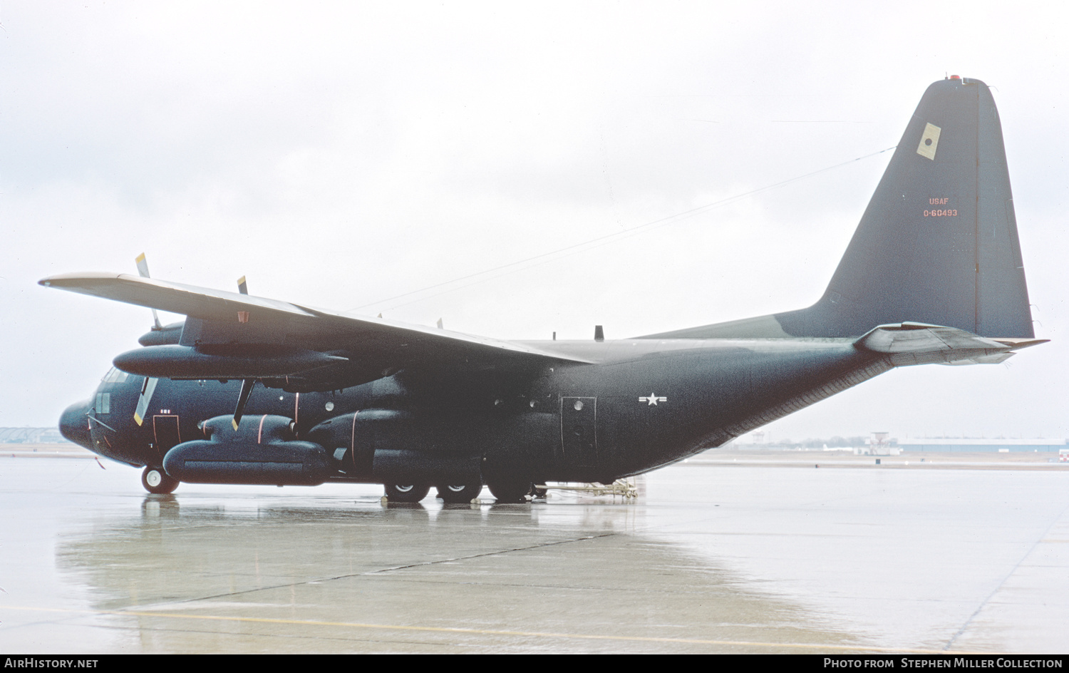 Aircraft Photo of 56-493 / 0-60493 | Lockheed RC-130S Hercules (L-382) | USA - Air Force | AirHistory.net #484061