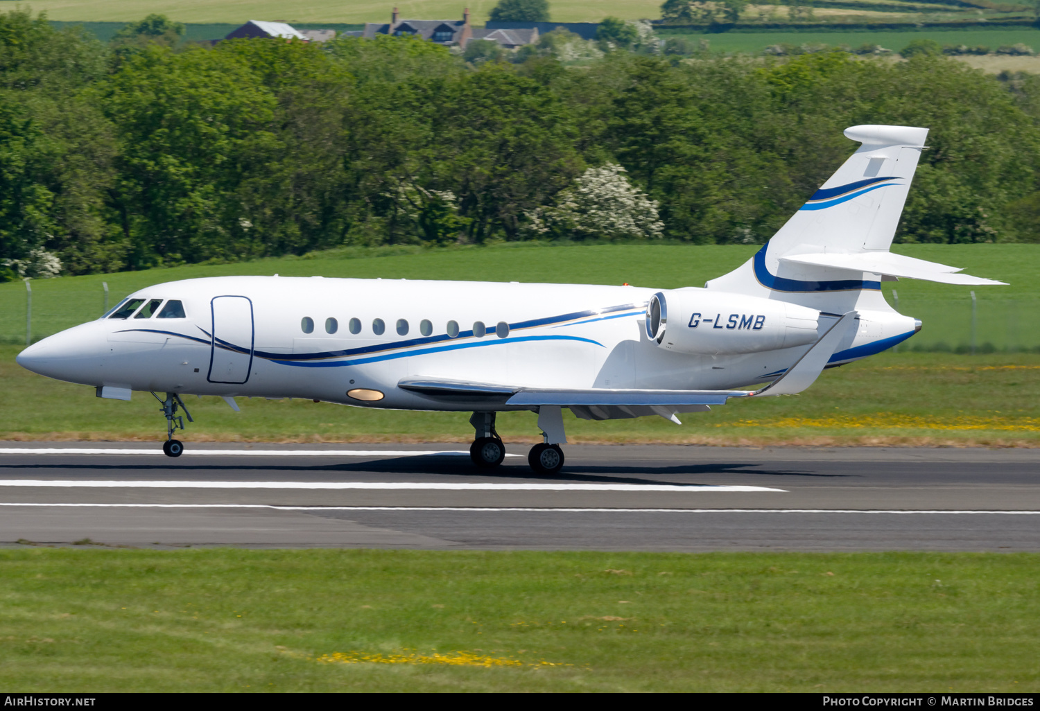 Aircraft Photo of G-LSMB | Dassault Falcon 2000EX | AirHistory.net #484066