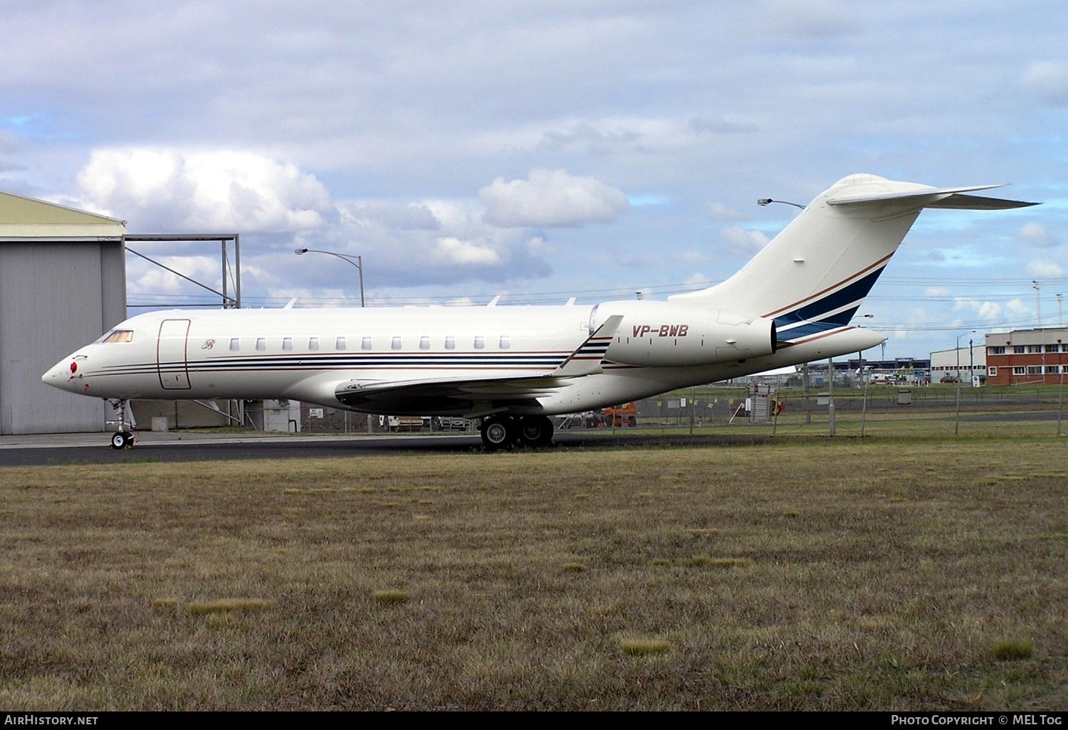 Aircraft Photo of VP-BWB | Bombardier Global 5000 (BD-700-1A11) | AirHistory.net #484086