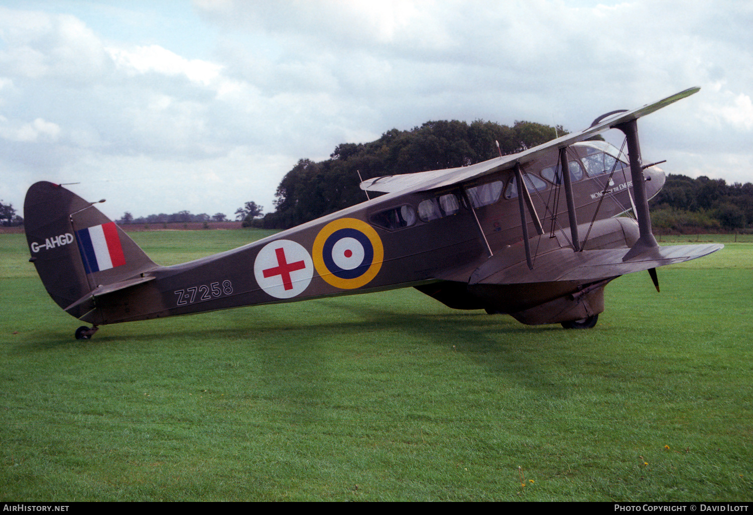 Aircraft Photo of G-AHGD / Z7258 | De Havilland D.H. 89A Dragon Rapide | UK - Air Force | AirHistory.net #484107