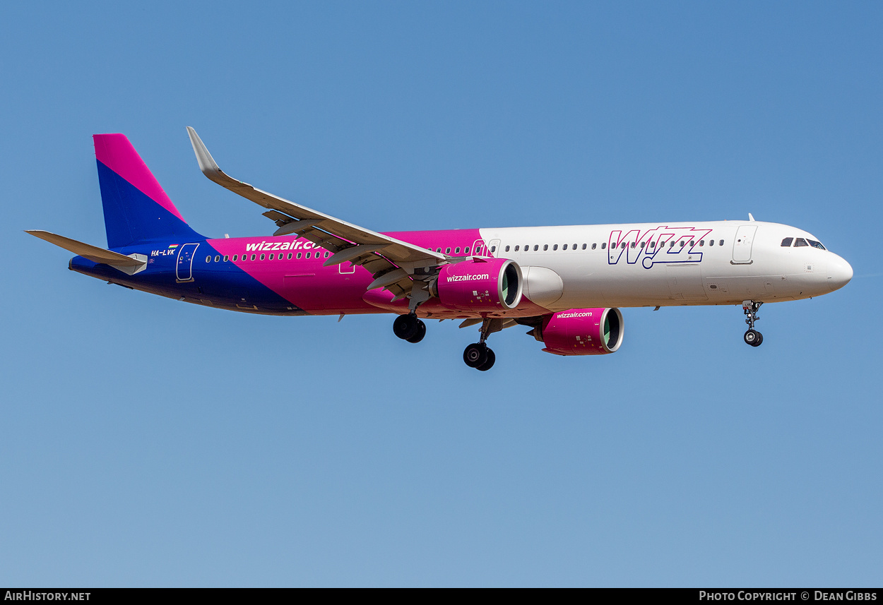 Aircraft Photo of HA-LVK | Airbus A321-271NX | Wizz Air | AirHistory.net #484185