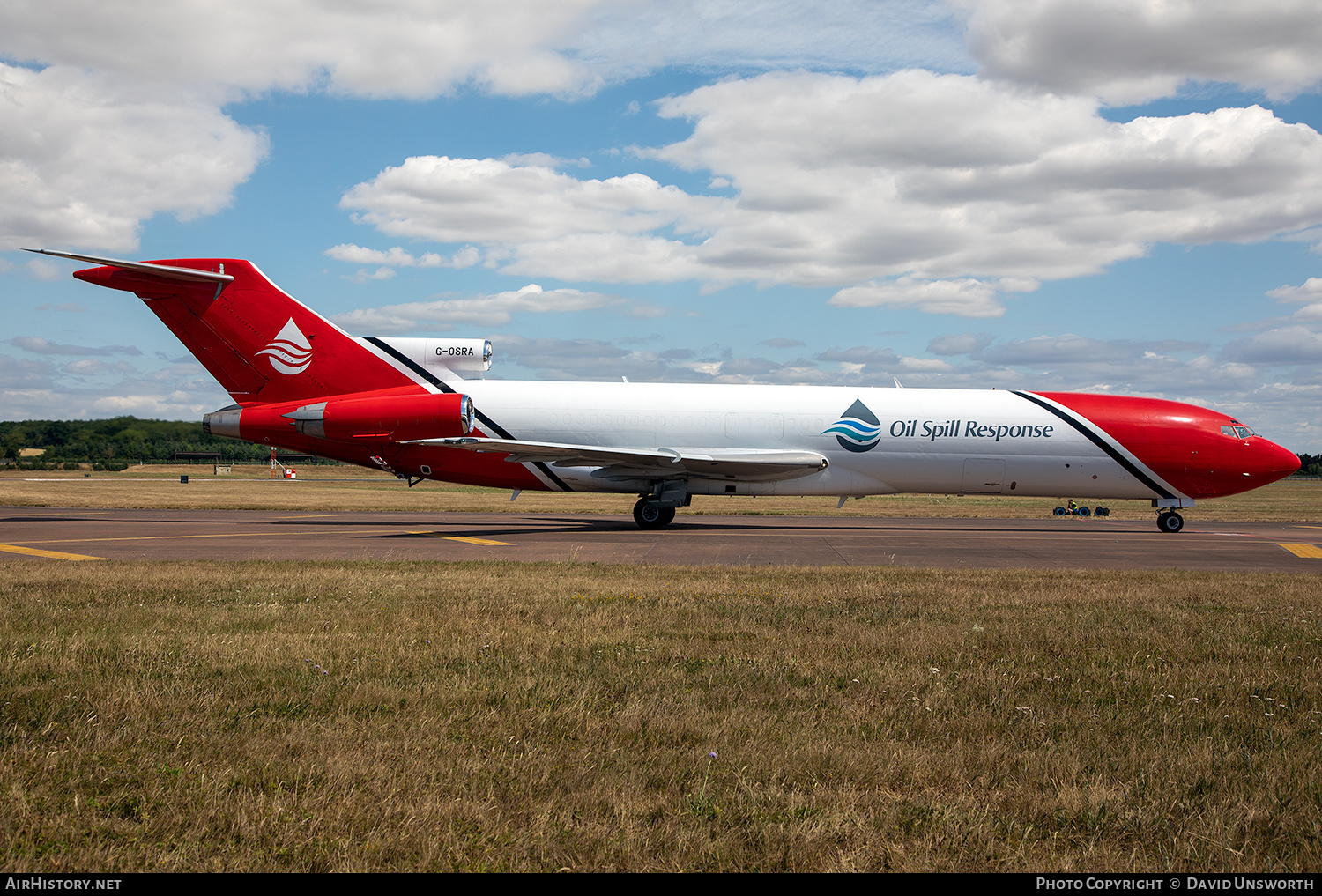 Aircraft Photo of G-OSRA | Boeing 727-2S2F/Adv(RE) Super 27 | Oil Spill Response | AirHistory.net #484200