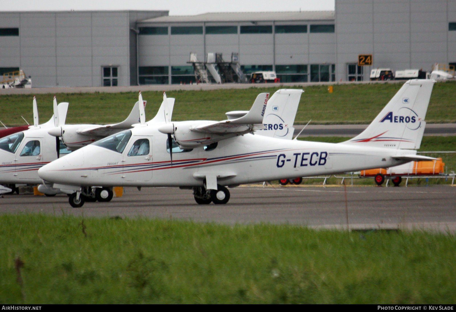 Aircraft Photo of G-TECB | Tecnam P2006T | Aeros | AirHistory.net #484292