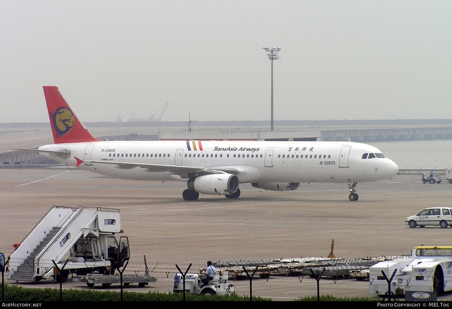 Aircraft Photo of B-22605 | Airbus A321-131 | TransAsia Airways | AirHistory.net #484355
