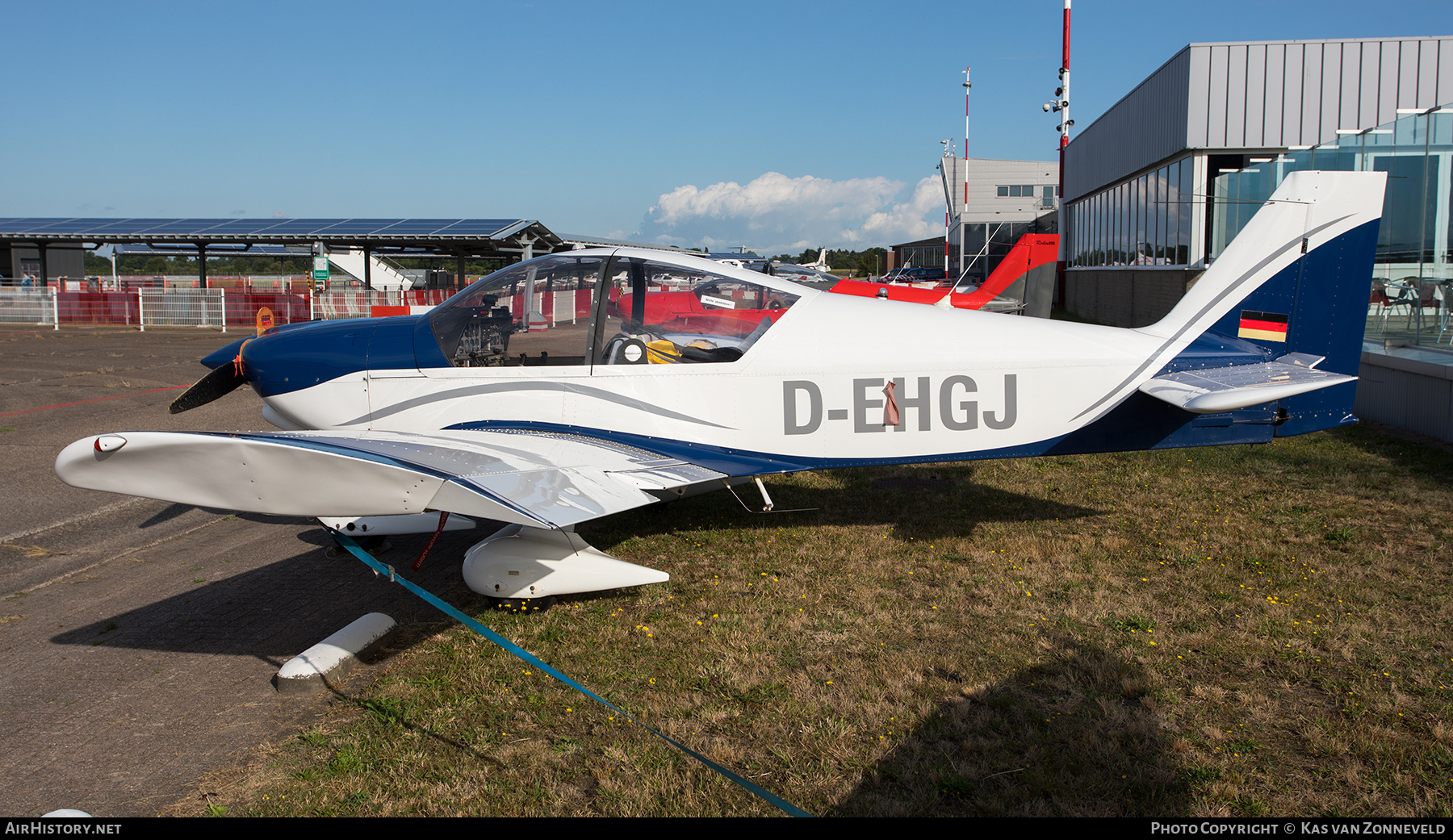 Aircraft Photo of D-EHGJ | Robin HR-200-120B | AirHistory.net #484391