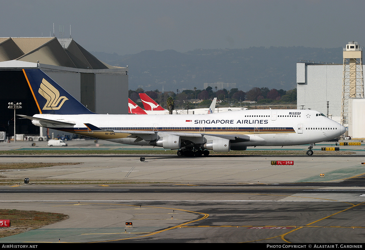 Aircraft Photo of 9V-SPE | Boeing 747-412 | Singapore Airlines | AirHistory.net #484417