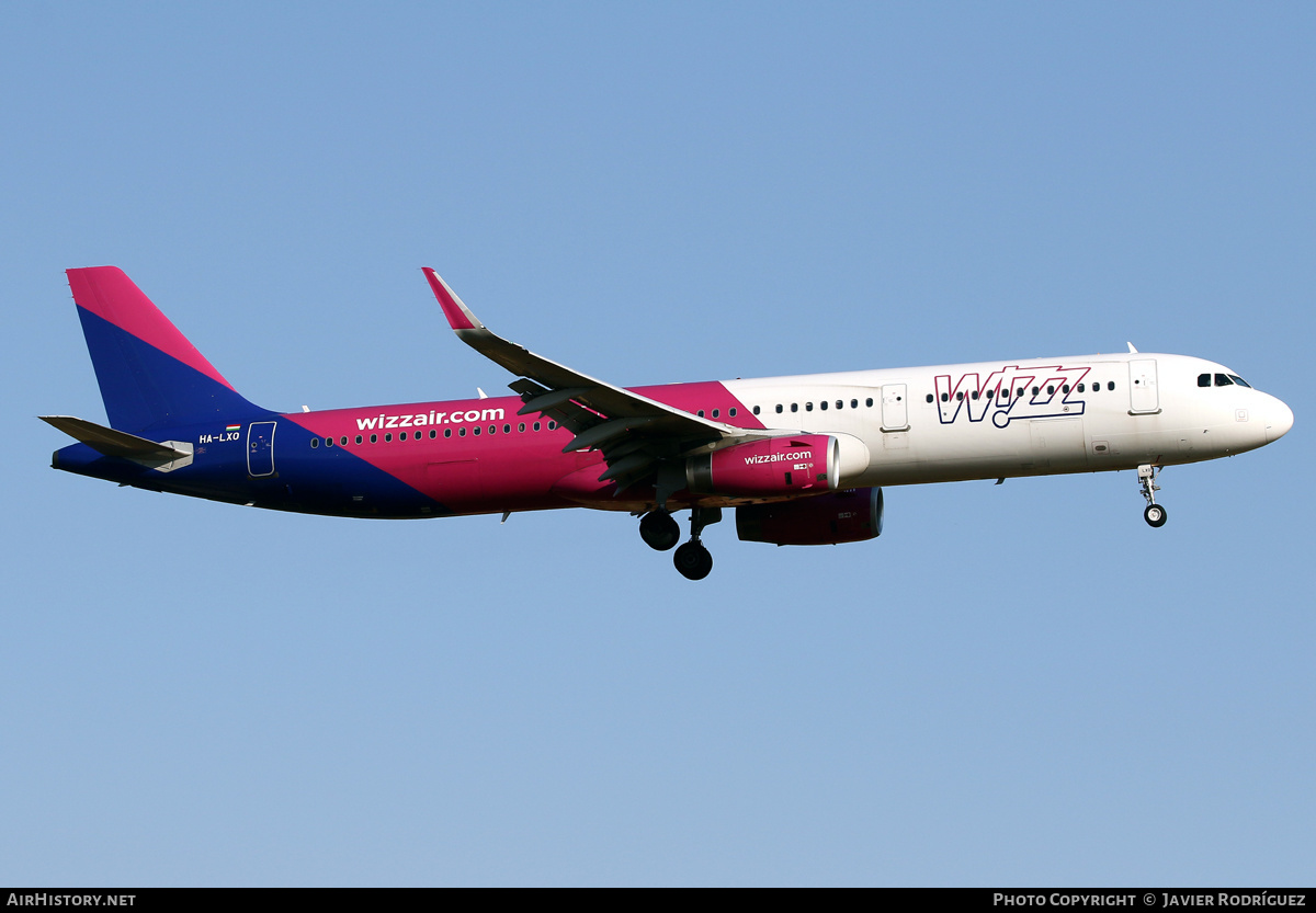 Aircraft Photo of HA-LXO | Airbus A321-231 | Wizz Air | AirHistory.net #484432