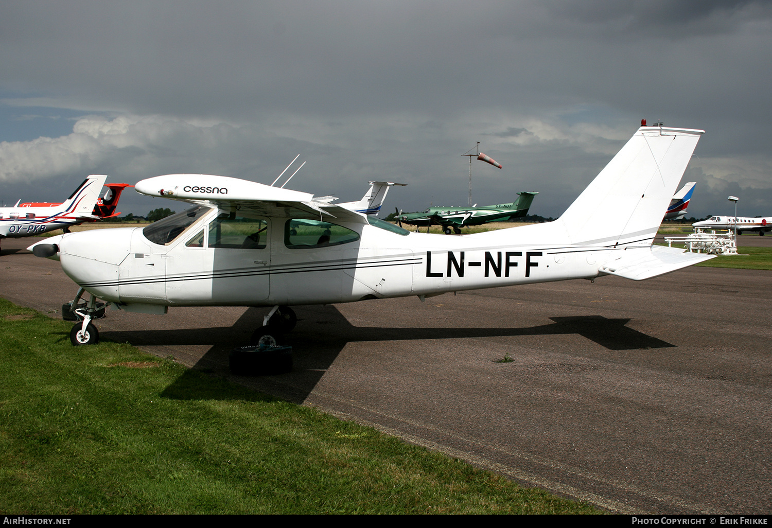 Aircraft Photo of LN-NFF | Cessna 177RG Cardinal RG | AirHistory.net #484526