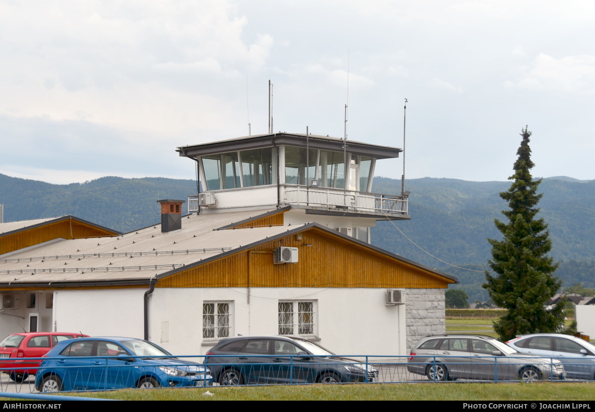 Airport photo of Lesce / Bled (LJBL) in Slovenia | AirHistory.net #484686