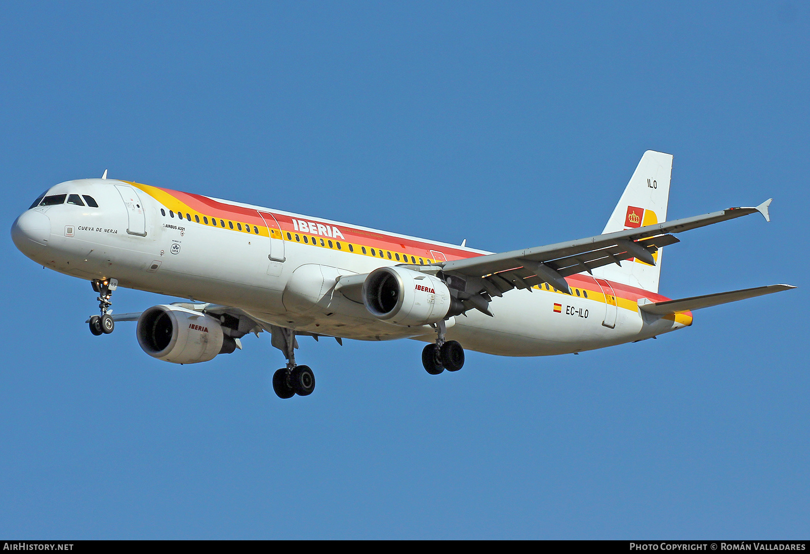 Aircraft Photo of EC-ILO | Airbus A321-212 | Iberia | AirHistory.net #484810