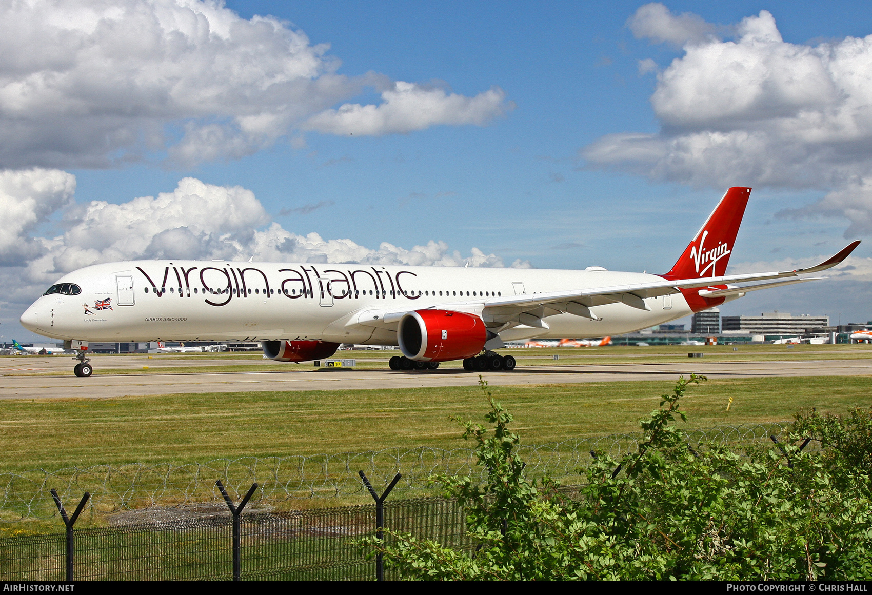 Aircraft Photo of G-VLIB | Airbus A350-1041 | Virgin Atlantic Airways | AirHistory.net #484975