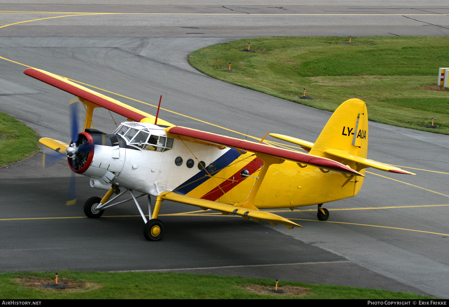 Aircraft Photo of LY-AUA | Antonov An-2 | AirHistory.net #484979