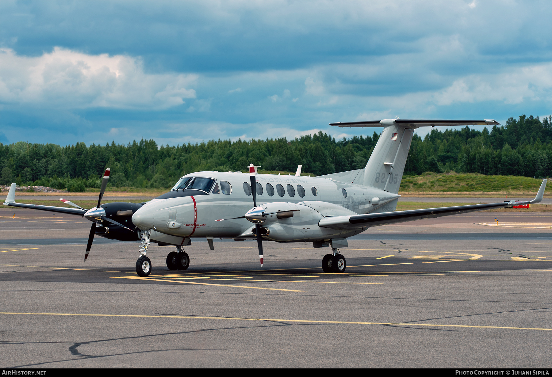 Aircraft Photo of 168205 / 8205 | Hawker Beechcraft UC-12W Huron (B300C) | USA - Marines | AirHistory.net #485005