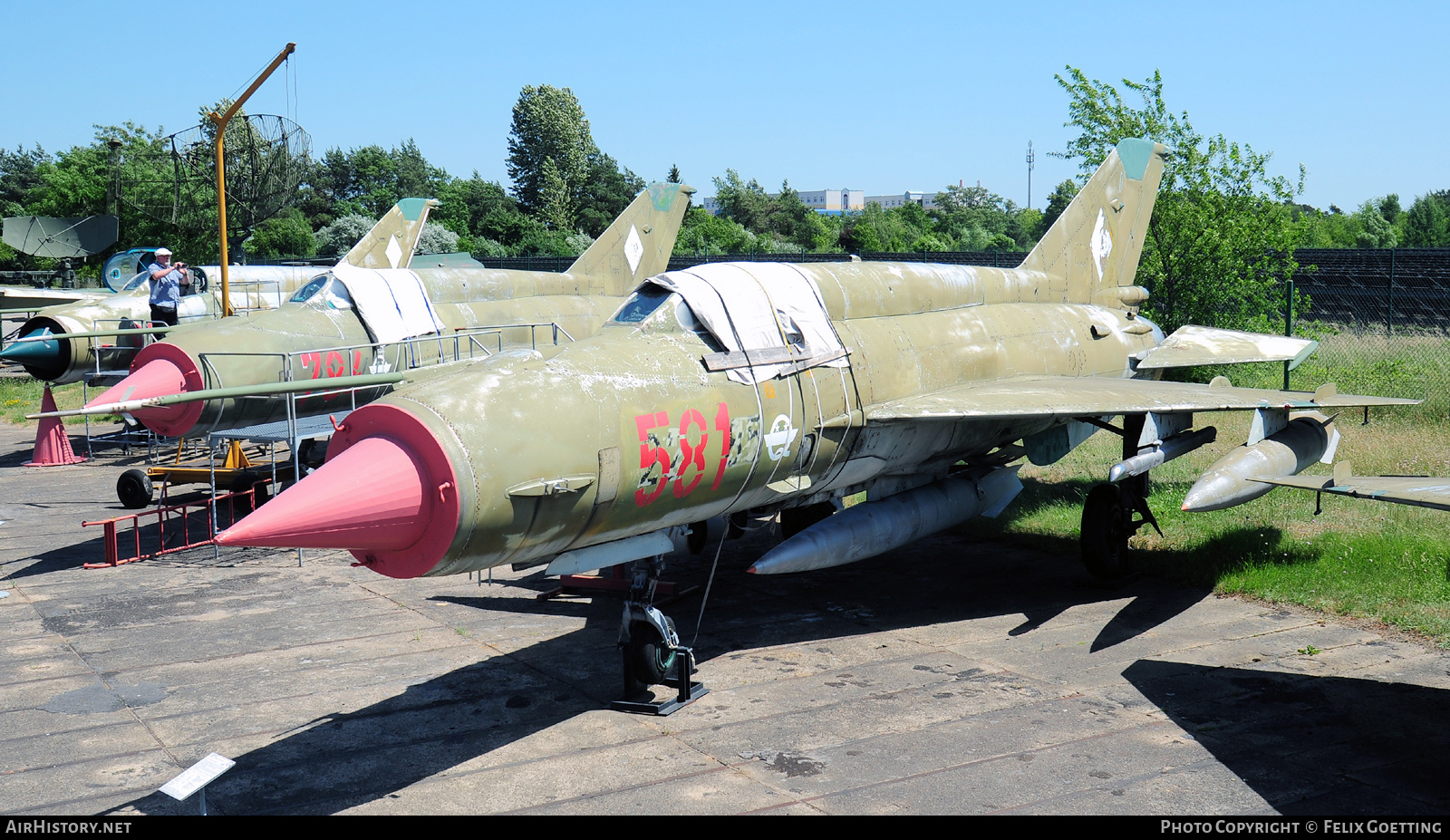 Aircraft Photo of 581 / 22-85 | Mikoyan-Gurevich MiG-21M | East Germany - Air Force | AirHistory.net #485057