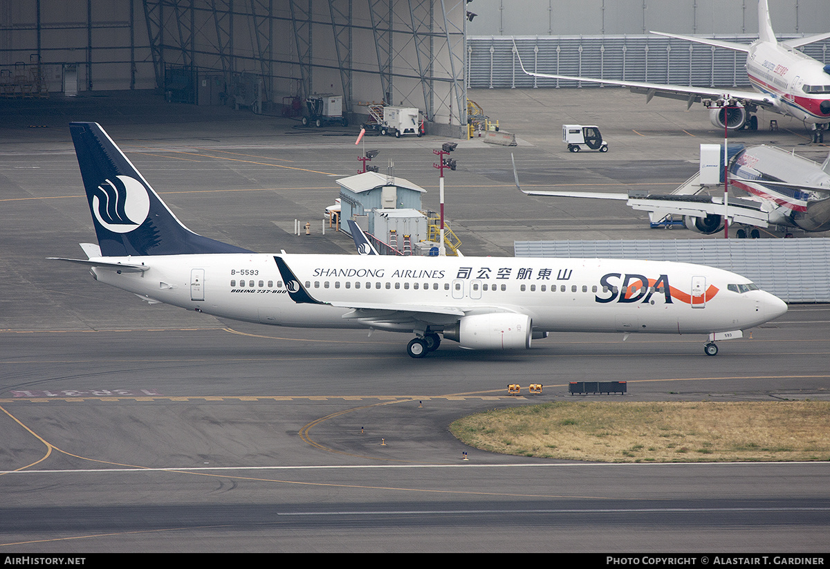Aircraft Photo of B-5593 | Boeing 737-85N | Shandong Airlines - SDA | AirHistory.net #485141