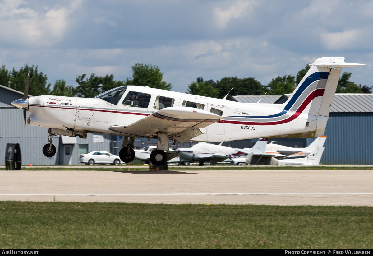 Aircraft Photo of N36693 | Piper PA-32RT-300T Turbo Lance II | AirHistory.net #485191