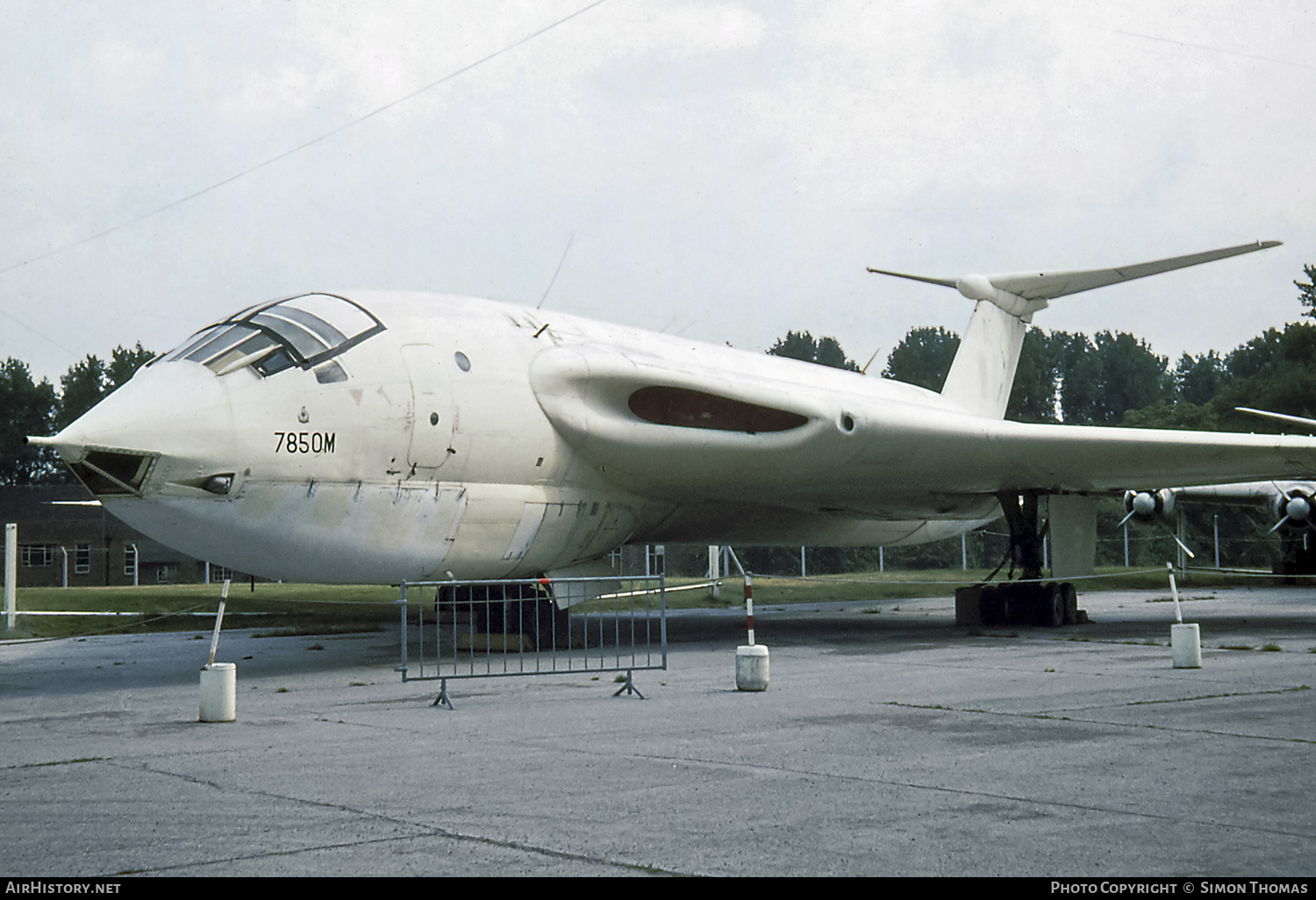 Aircraft Photo of XA923 | Handley Page HP-80 Victor B1 | UK - Air Force | AirHistory.net #485382