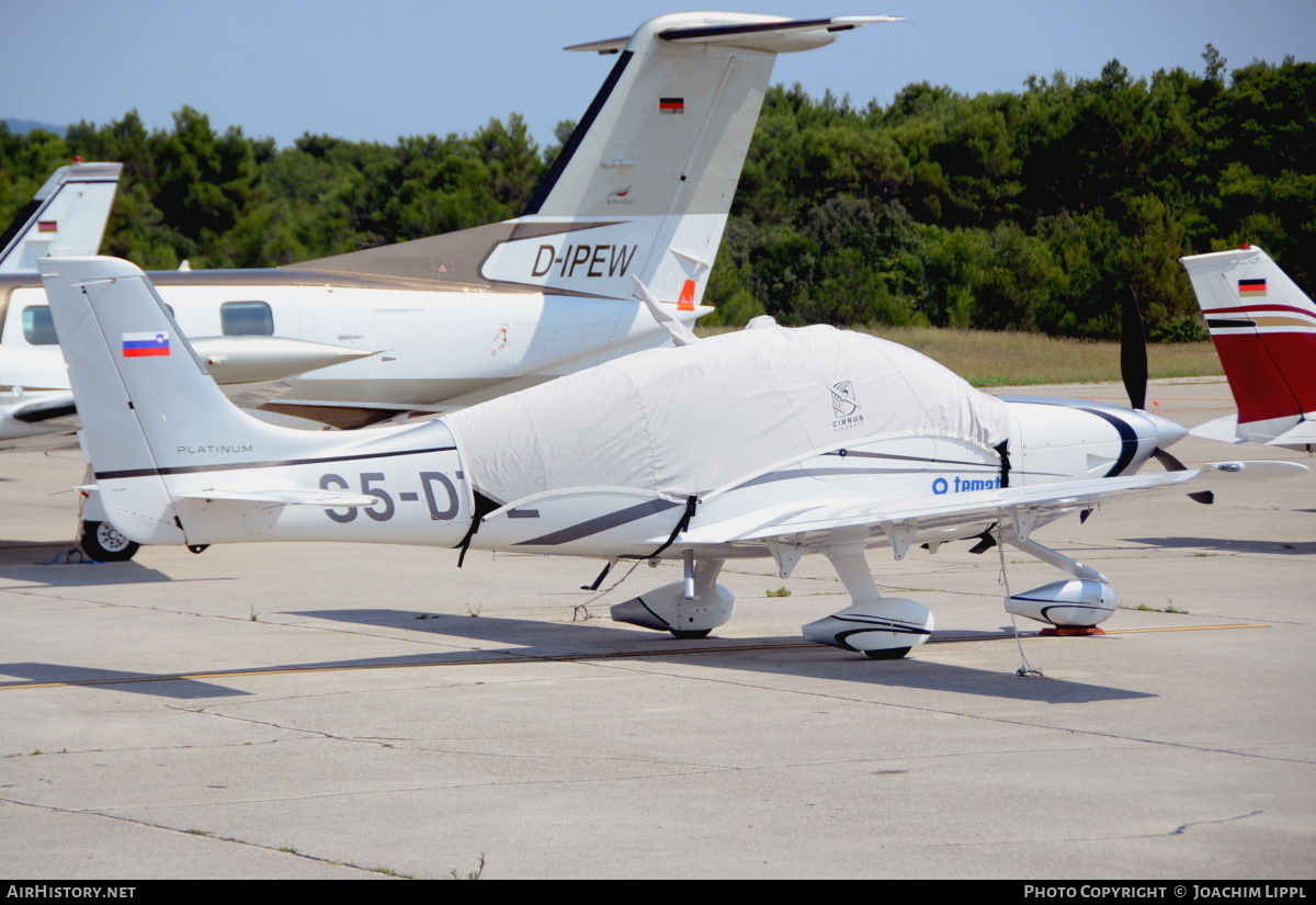 Aircraft Photo of S5-DTL | Cirrus SR-22T G5-GTS Platinum | AirHistory.net #485525