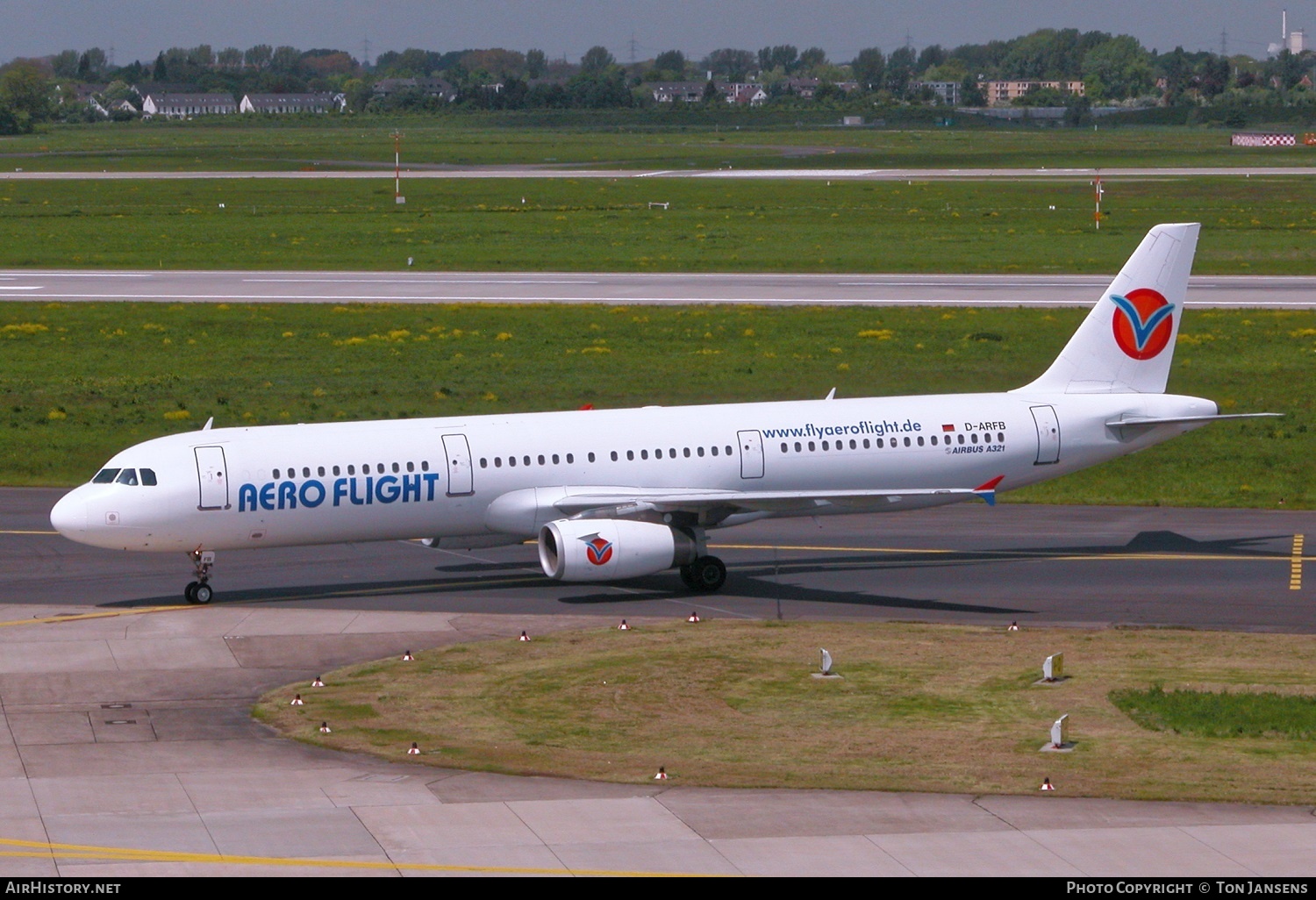 Aircraft Photo of D-ARFB | Airbus A321-231 | Aero Flight | AirHistory.net #485575