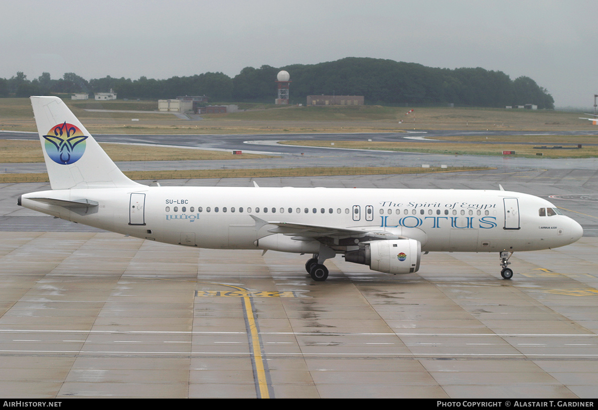 Aircraft Photo of SU-LBC | Airbus A320-212 | Lotus Air | AirHistory.net #485691