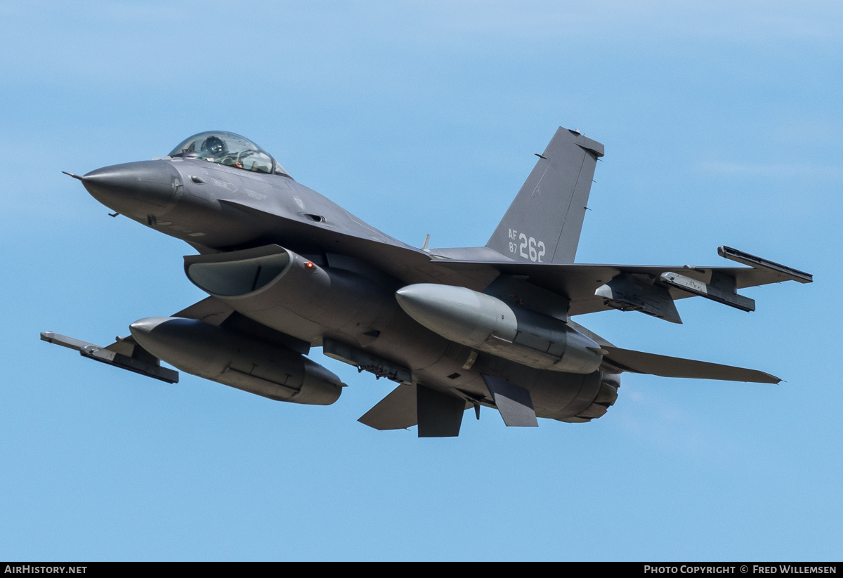 Aircraft Photo of 87-0262 / AF87-262 | Lockheed Martin F-16C Fighting Falcon | USA - Air Force | AirHistory.net #485699