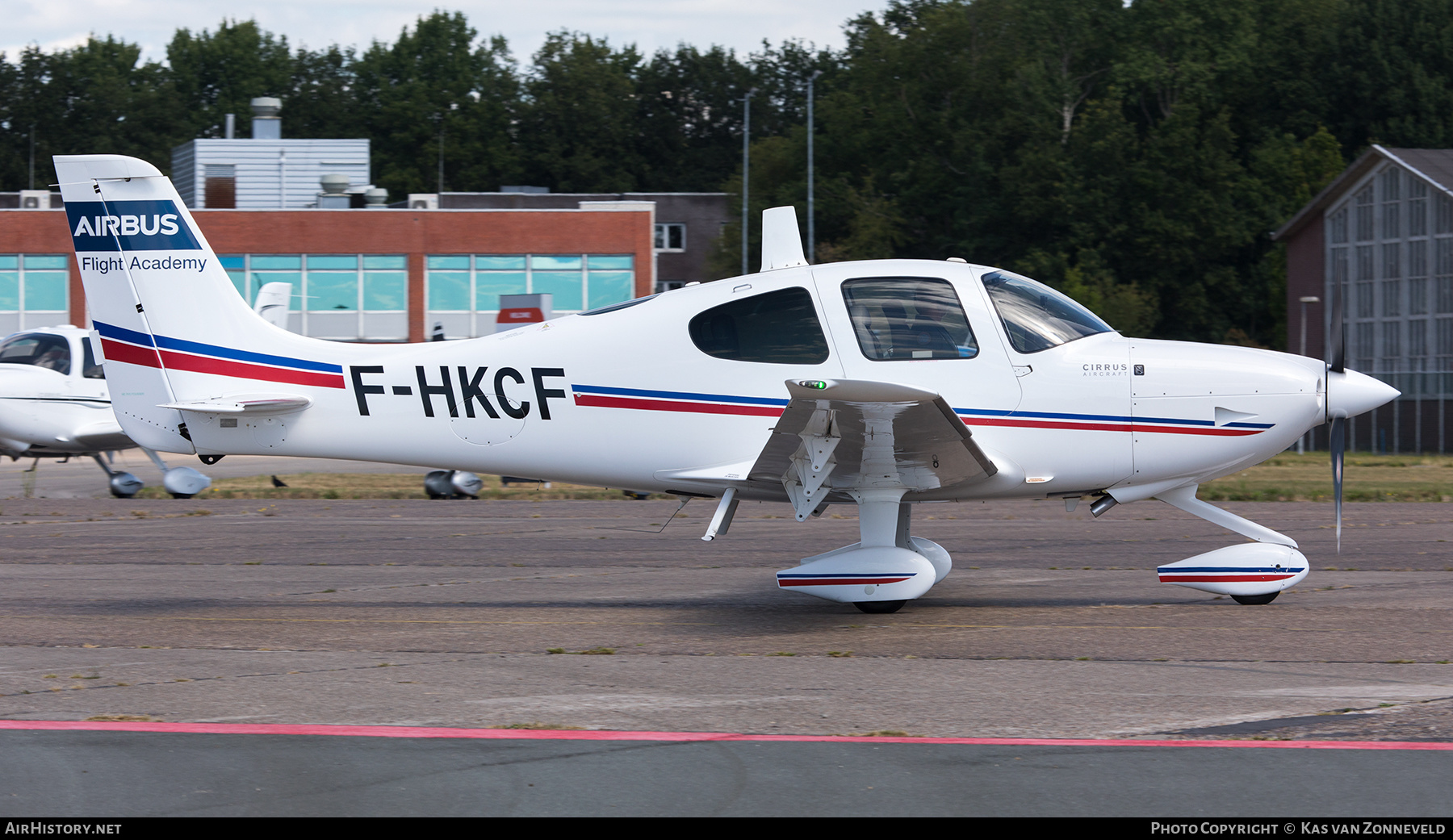 Aircraft Photo of F-HKCF | Cirrus SR-22 G3 | Airbus Flight Academy | AirHistory.net #485799