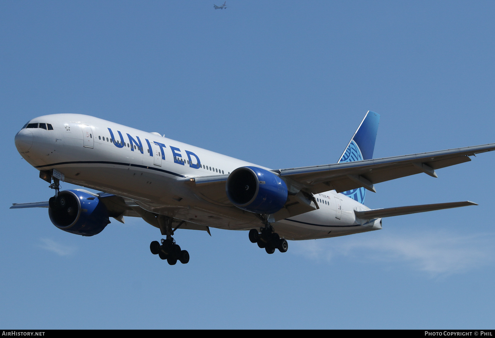 Aircraft Photo of N77006 | Boeing 777-224/ER | United Airlines | AirHistory.net #485823